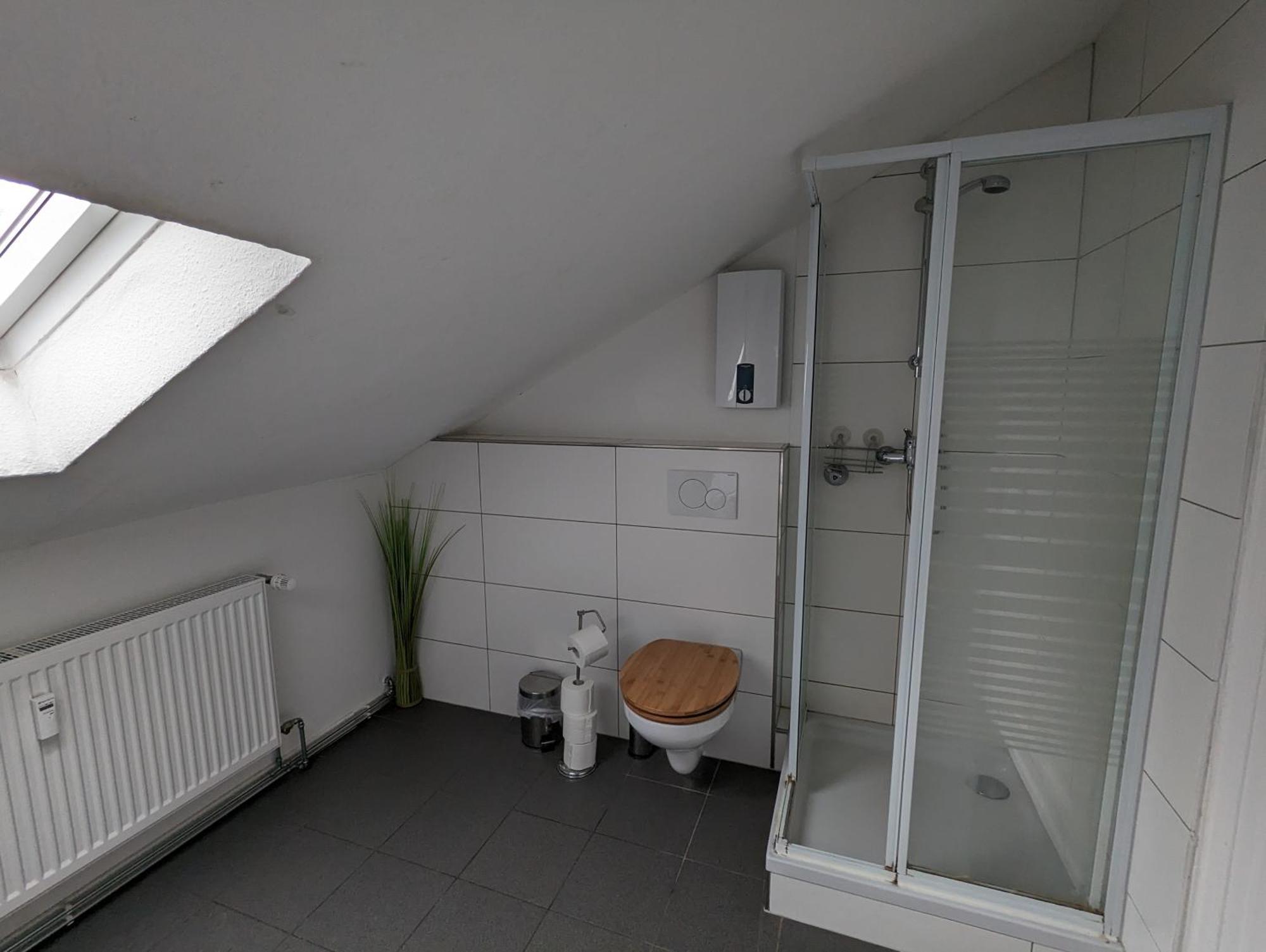 3 Bedroom Apartment Wuppertal Buitenkant foto